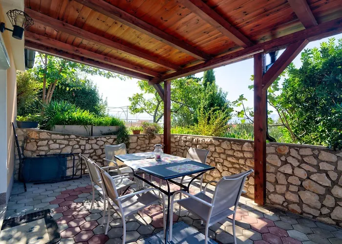 Mit Terrasse By Interhome *