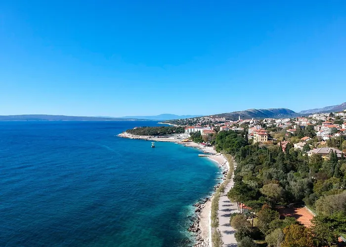 Mit Terrasse By Interhome Διαμέρισμα Novi Vinodolski