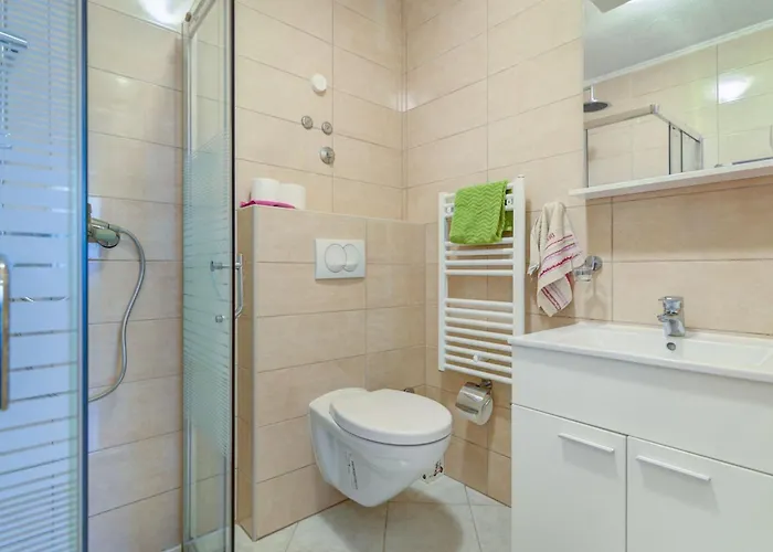 Mit Terrasse By Interhome Apartament *